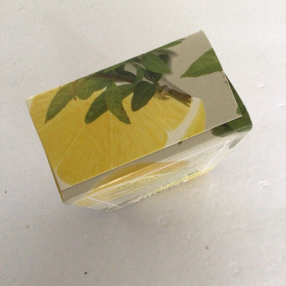 SHUGAR SOAPWORKS OATMEAL AND LEMON VERBENNA BAR SOAP NWT - Picture 3 of 7